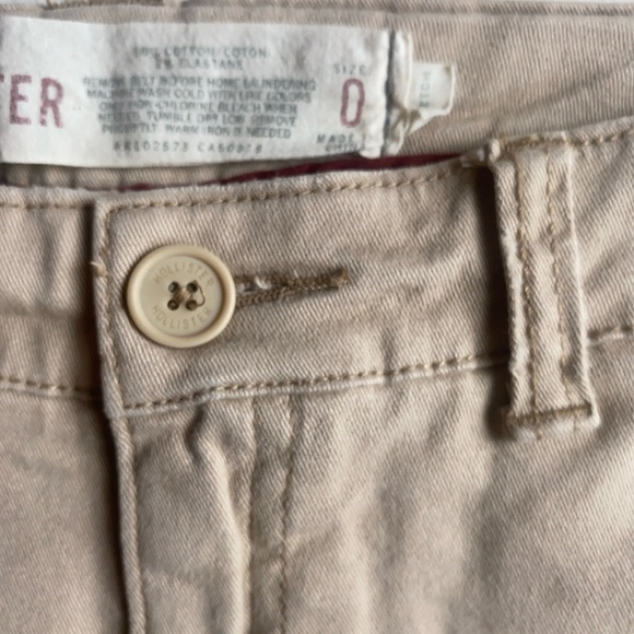 Bundle: Hollister Women’s Plaid Button Down Shirt + Khaki Mini Skirt Size 0 - Picture 16 of 16